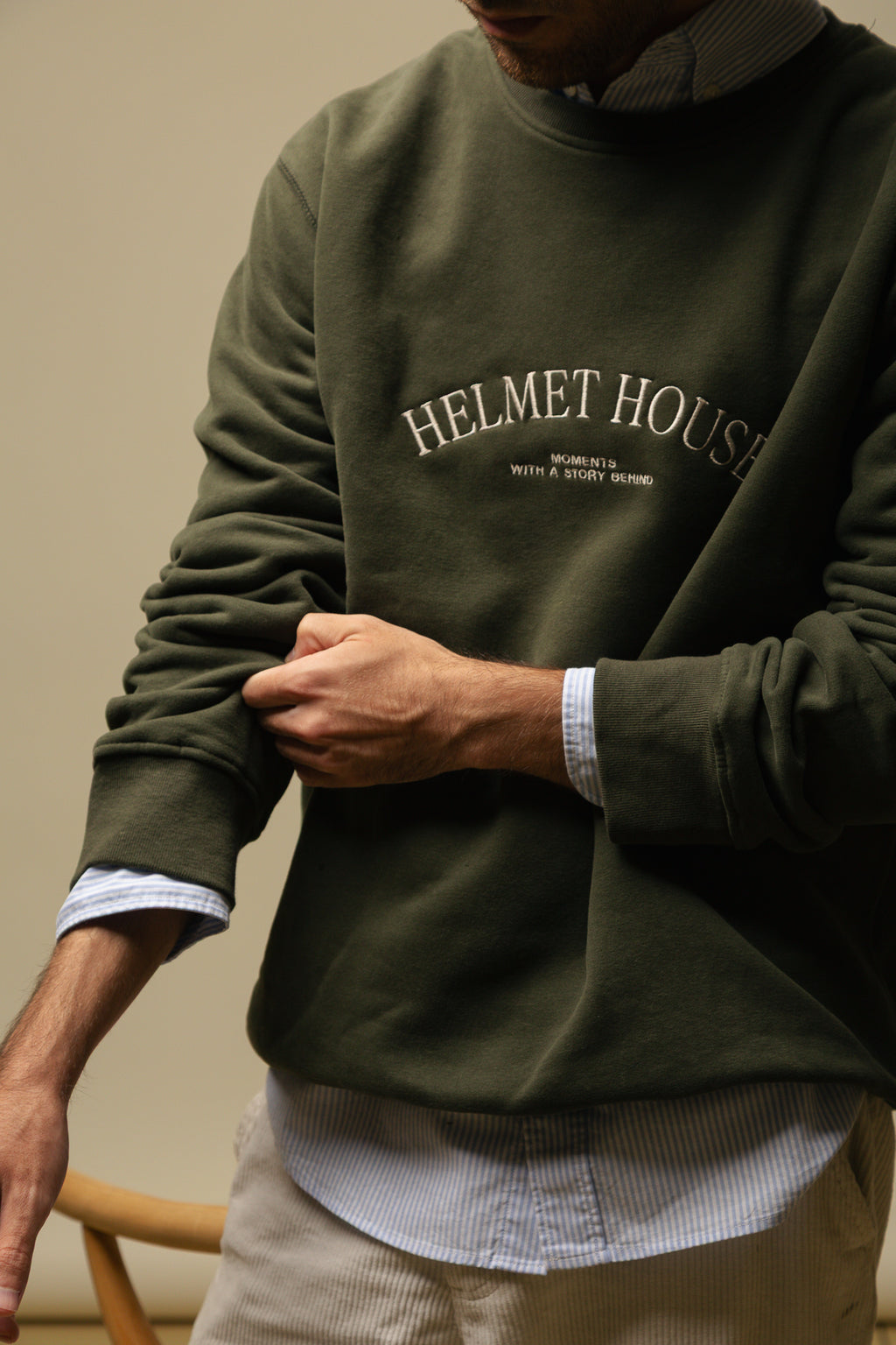 Sudadera Goxua Helmet House Caqui