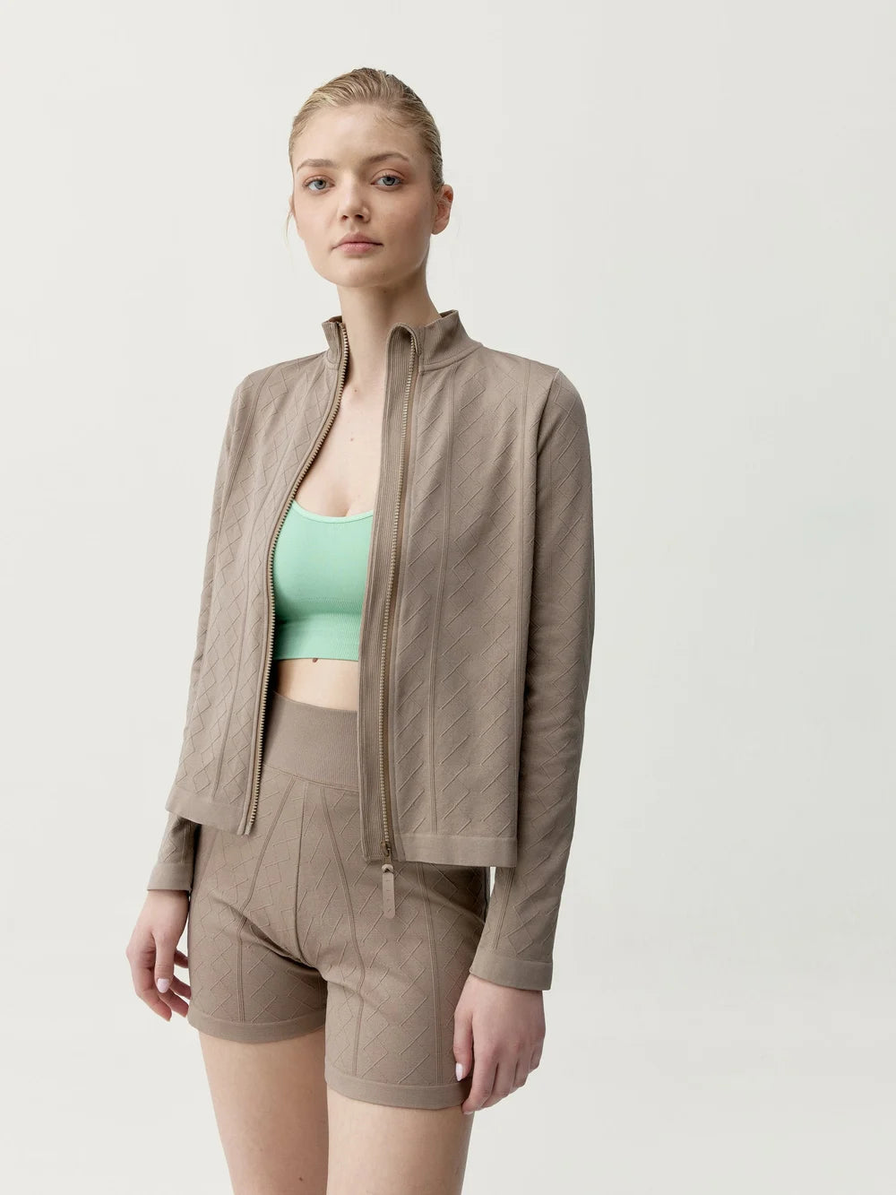 Chaqueta Ares Taupe