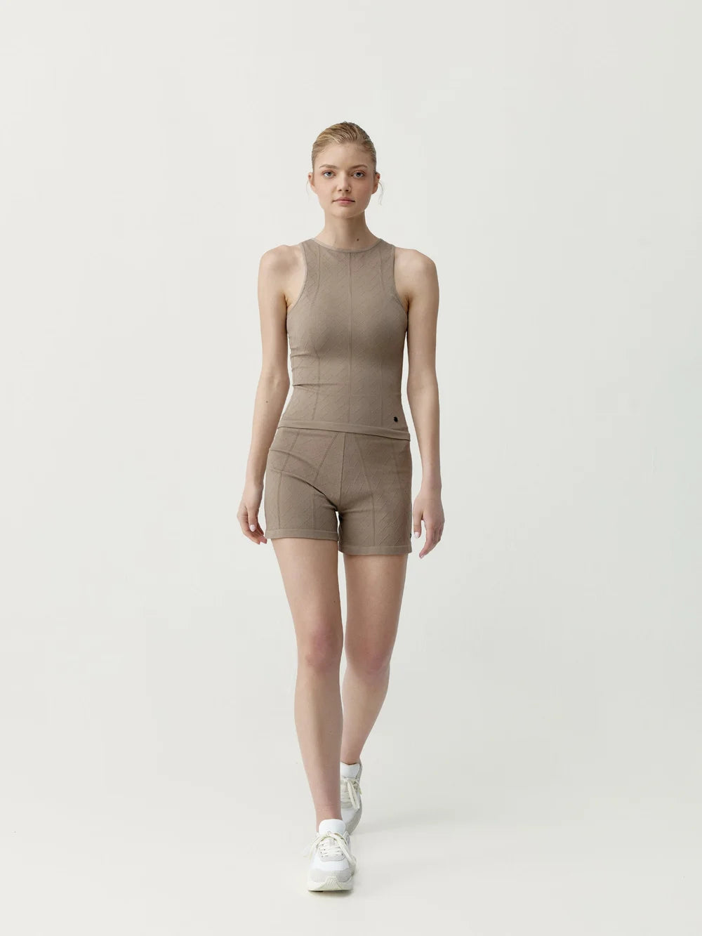 Short Ares Taupe