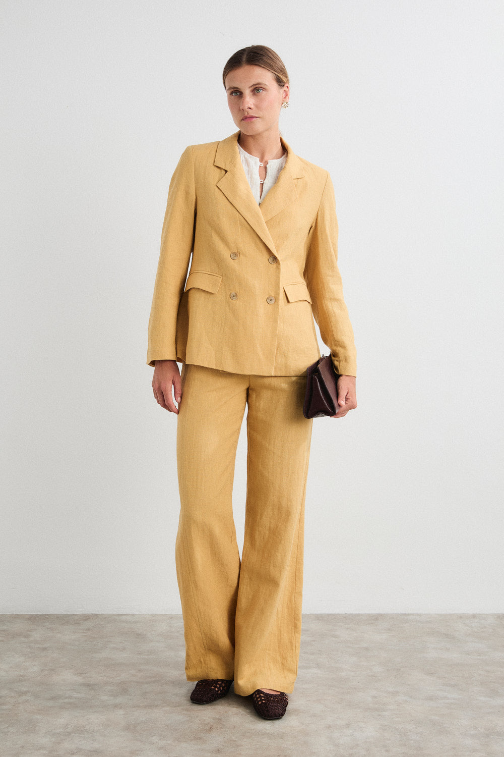 Blazer Amarilla Akira
