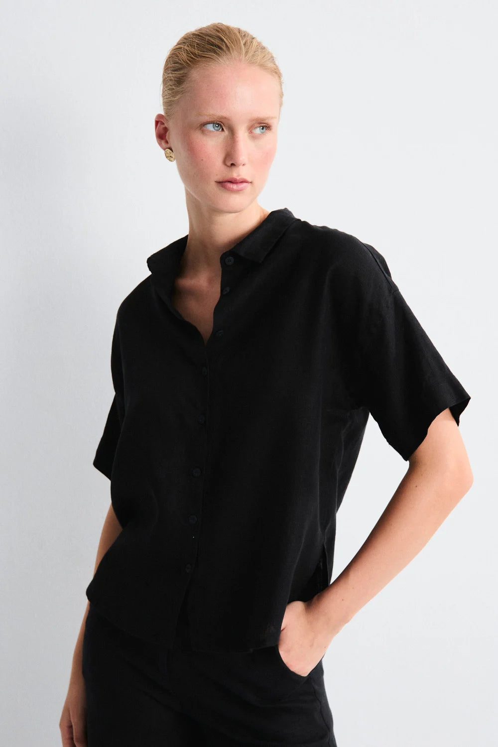 Camisa Lino Bobby Negro