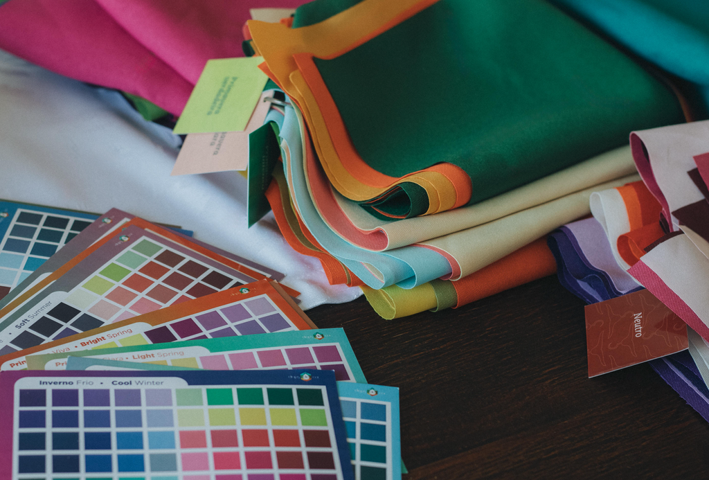 Colorimetría - Taller + Aperitivo (Jueves 11 de junio, 19:00-20:30)