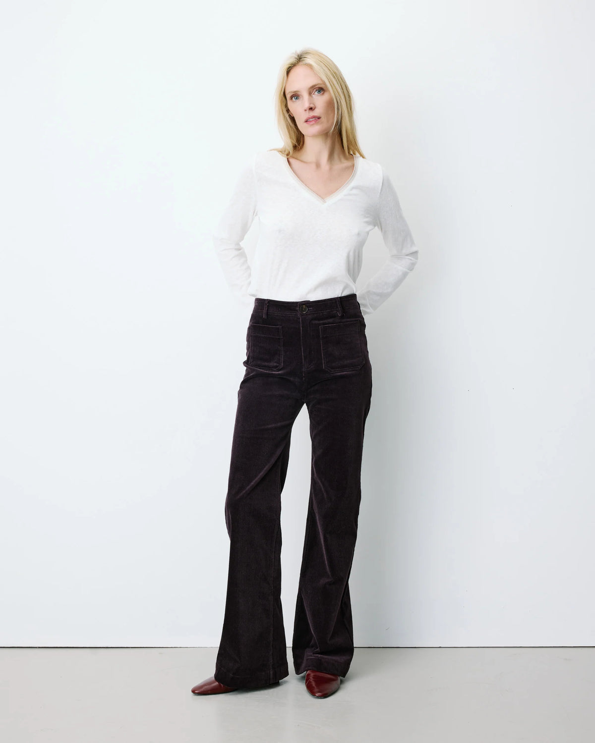 Pantalones Pana Alban Berenjena