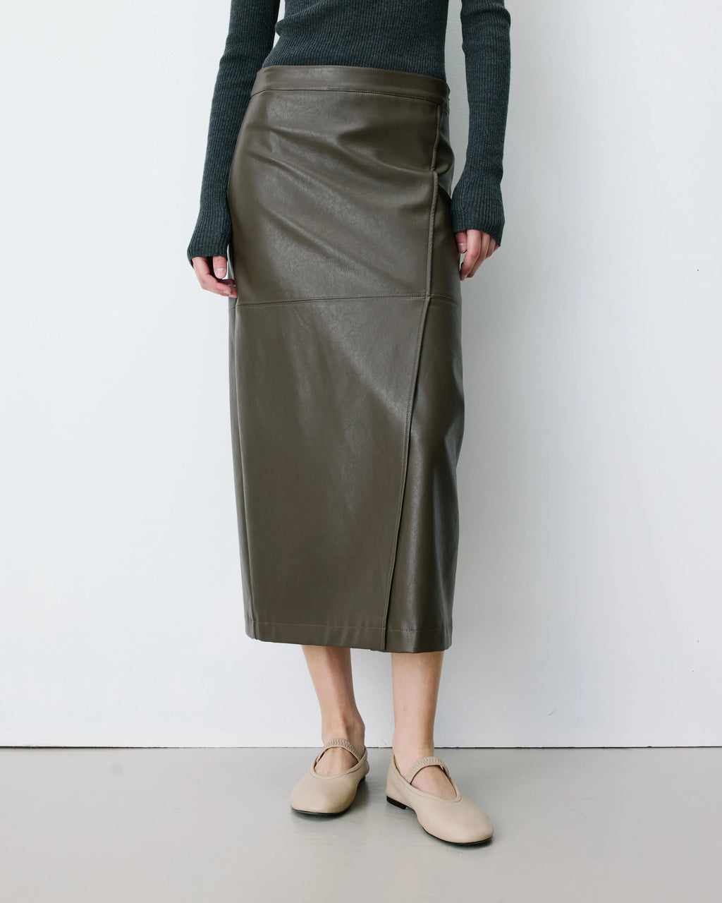 Falda Midi Polipiel Kaki Aenor