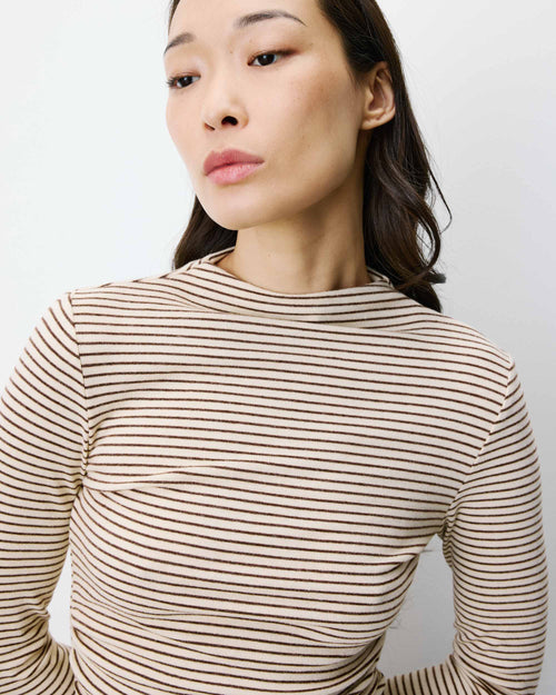 Camiseta Beige Manga Larga Alaree