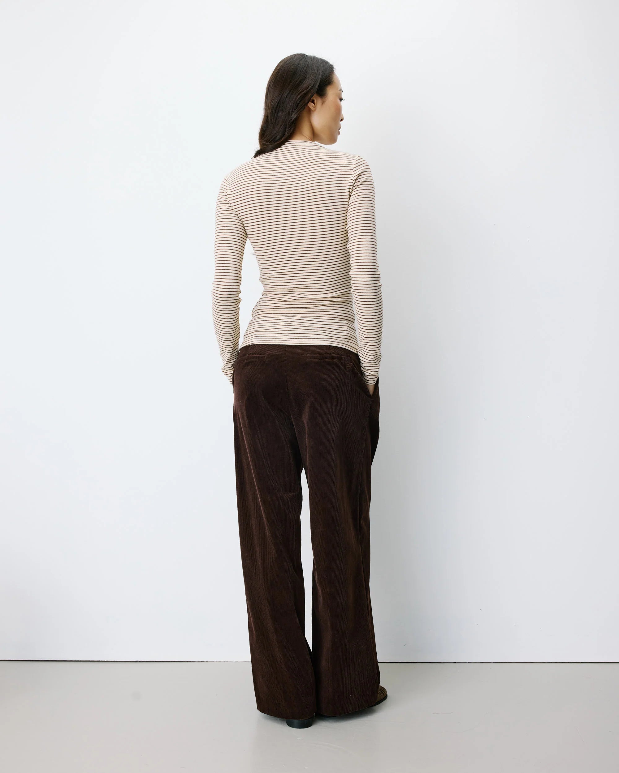 Camiseta Beige Manga Larga Alaree
