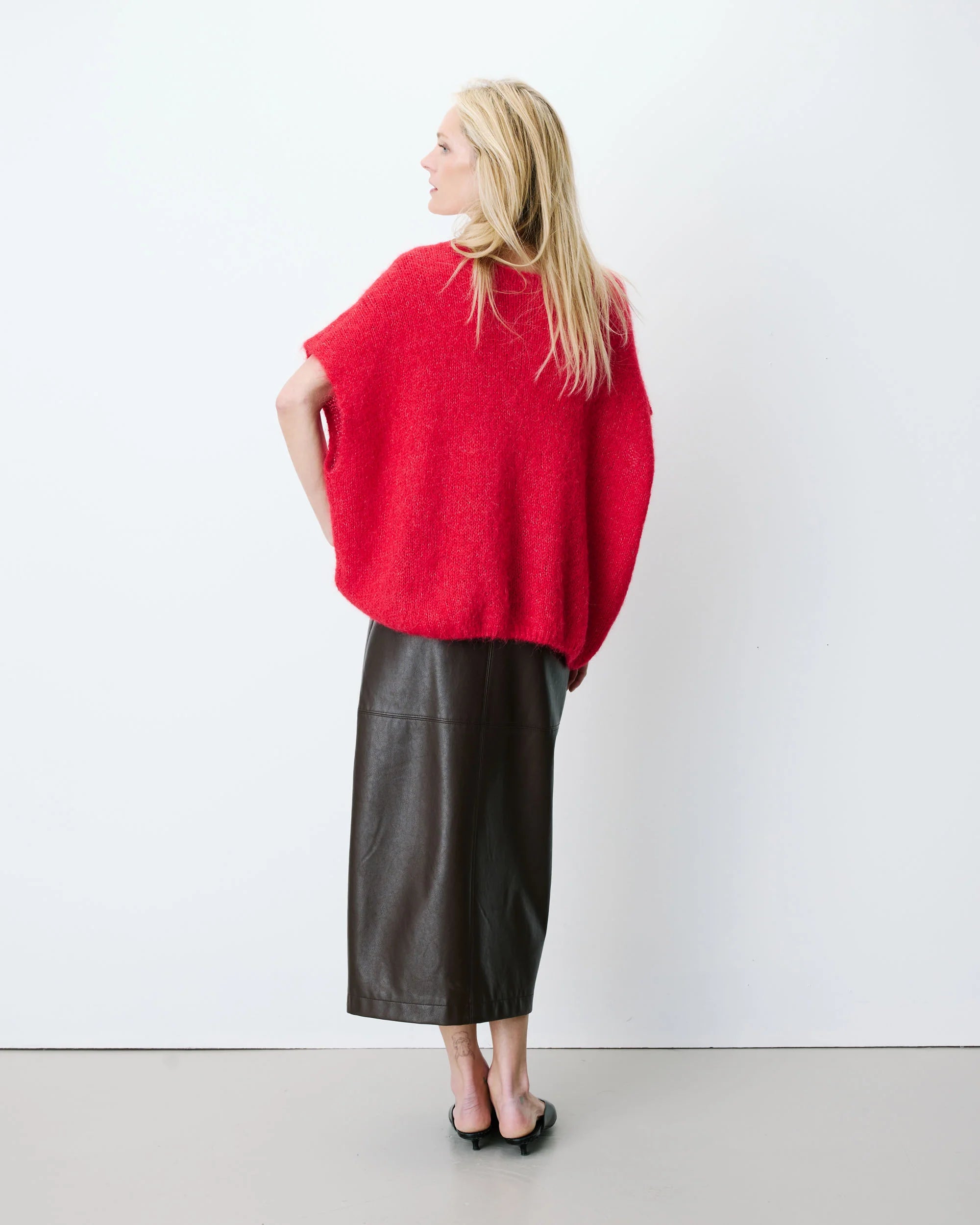 Jersey Rojo Sin Mangas Atticus