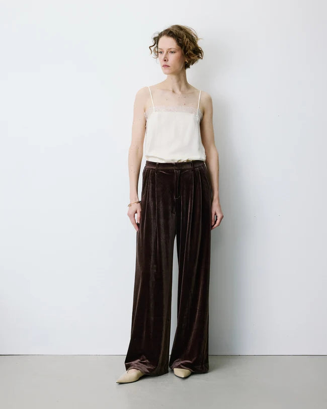Pantalón Marrón Terciopelo Benson