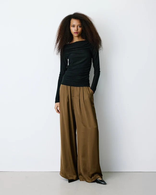 Camiseta Negra Beaumont