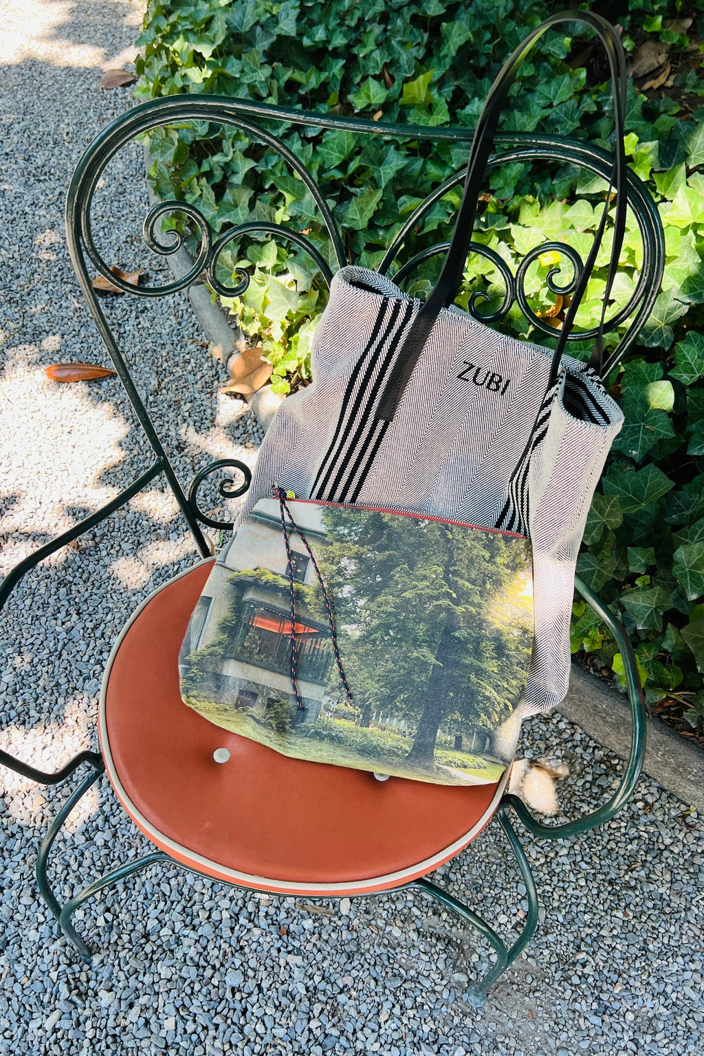 Pouch Villa Necchi ZUBI