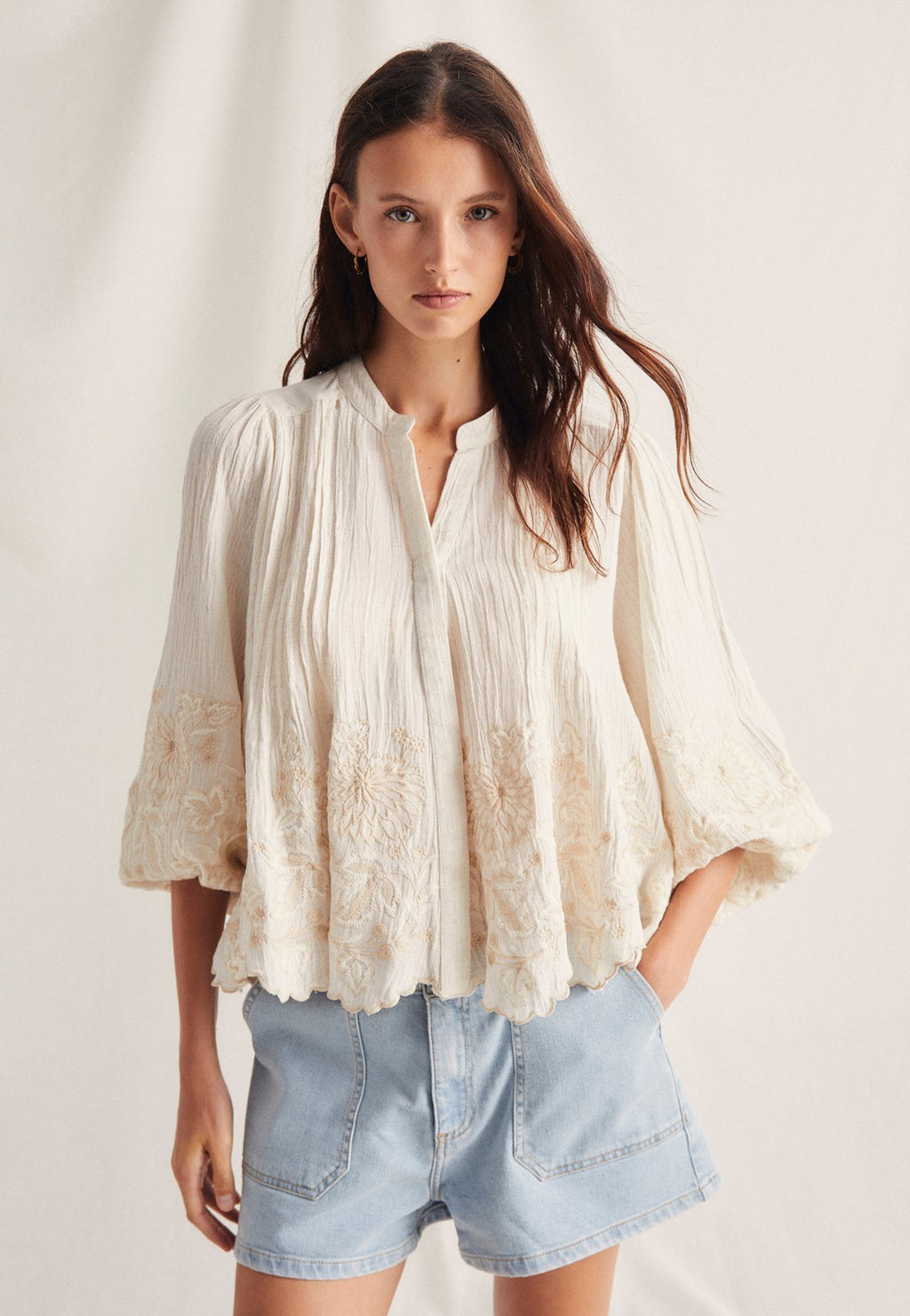 Blusa Bordados Fiona