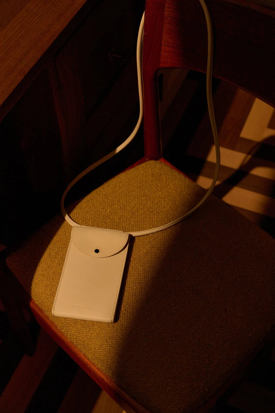 Phone Pouch Crudo