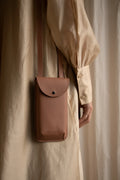 Phone Pouch Marrón